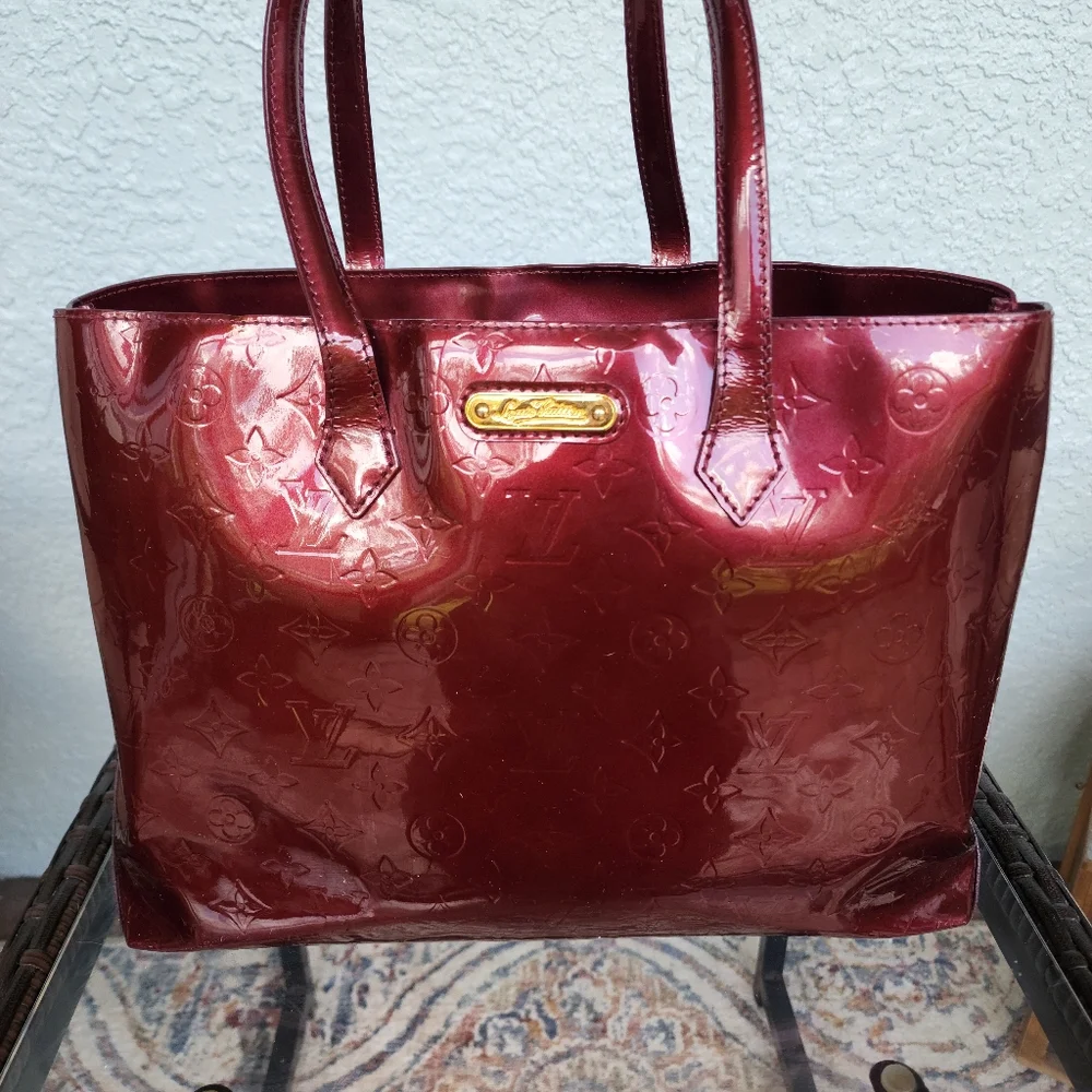 Louis Vuitton Wilshire Rouge Fauviste Mm Monogram Vernis Leather Shoulder Bag - Picture 2 of 6